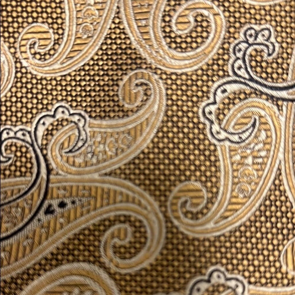 Gold Paisley Silk Neck Tie Mens Classic Width Dress Wedding Preppy - Picture 4 of 5